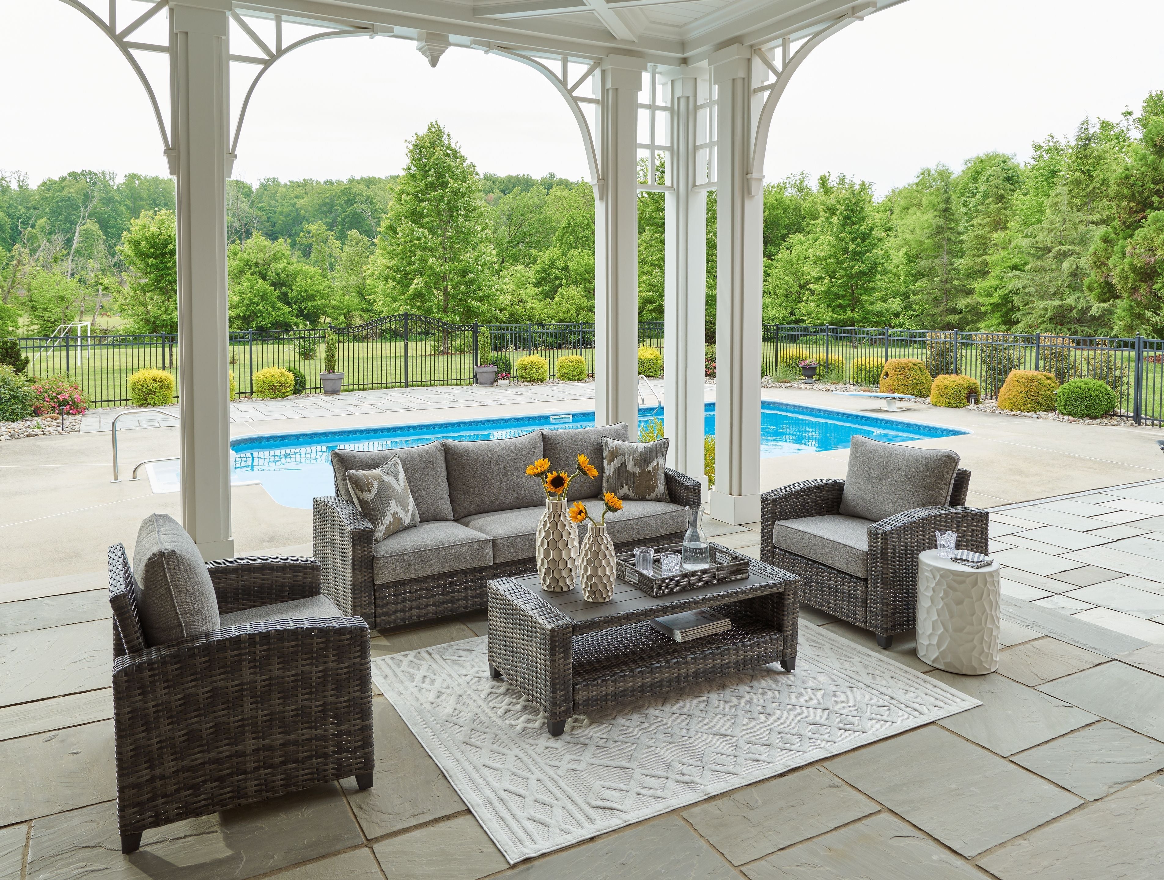 Oasis Court - Sofa, Chairs, Table Set (Set of 4) - Gray